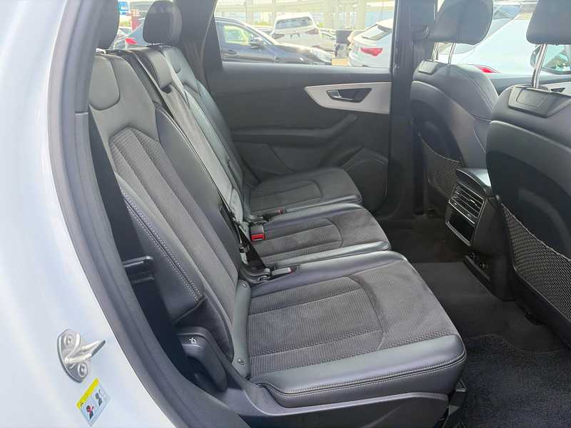2022 Audi Q7 3,0L 2022 Cyprus