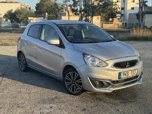 Mitsubishi Mirage