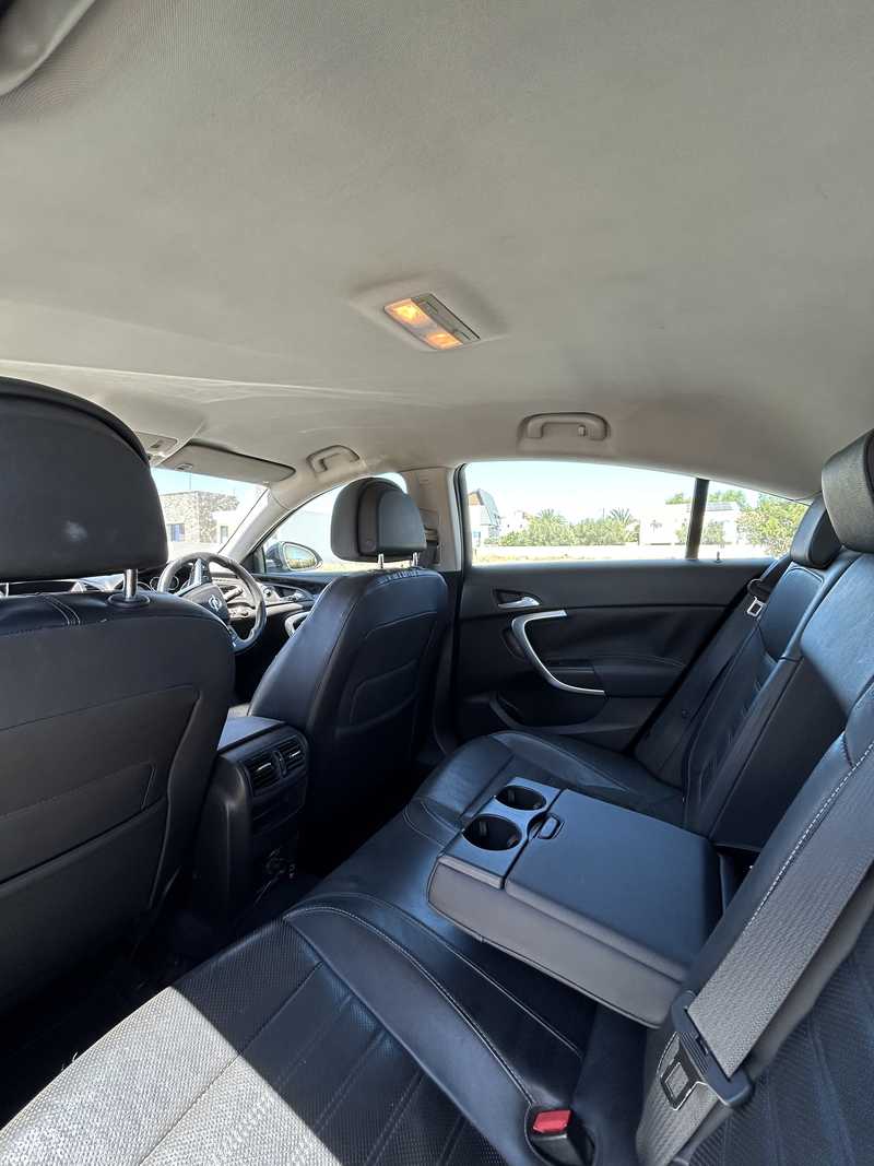2010 Opel, Vauxhall Insignia 2,0L 2010 Cyprus
