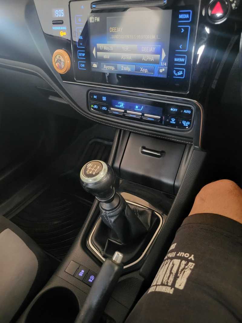 2015 Toyota Auris 1,6L 2015 Cyprus