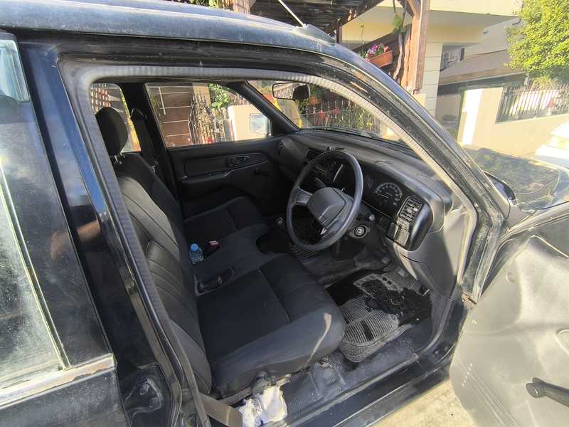 1999 Mitsubishi L200 2,5L 1999 Cyprus