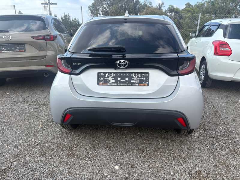 2022 Toyota Yaris 1,5L 2022 Cyprus
