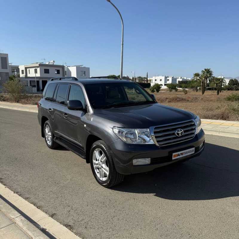 2011 Toyota Land Cruiser Prado 4,8L 2011 Cyprus