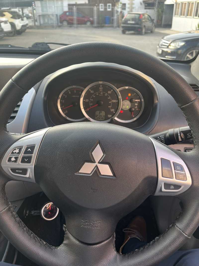 2012 Mitsubishi L200 2,5L 2012 Cyprus