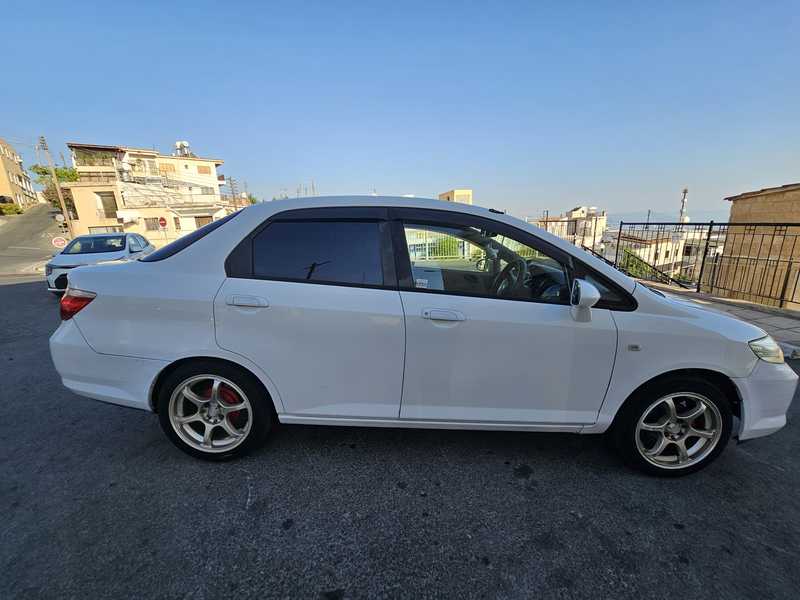 2008 Honda Fit 1,3L 2008 Cyprus