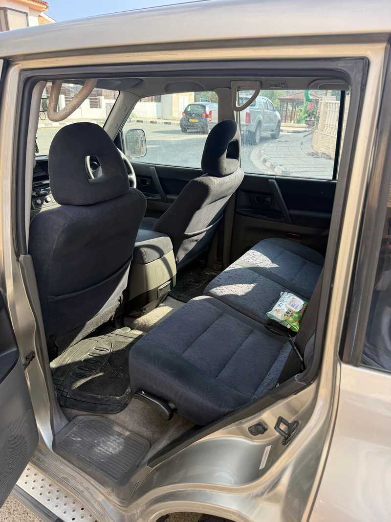 2004 Mitsubishi Pajero 3,2L 2004 Cyprus