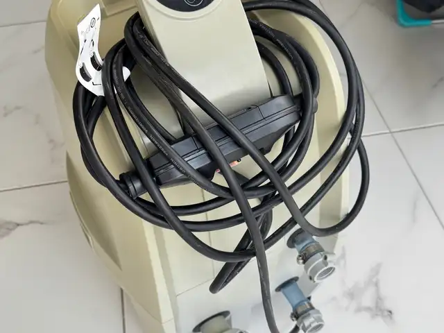 Lay-z-spa miami whirlpool pump, Famagusta — Deryneia