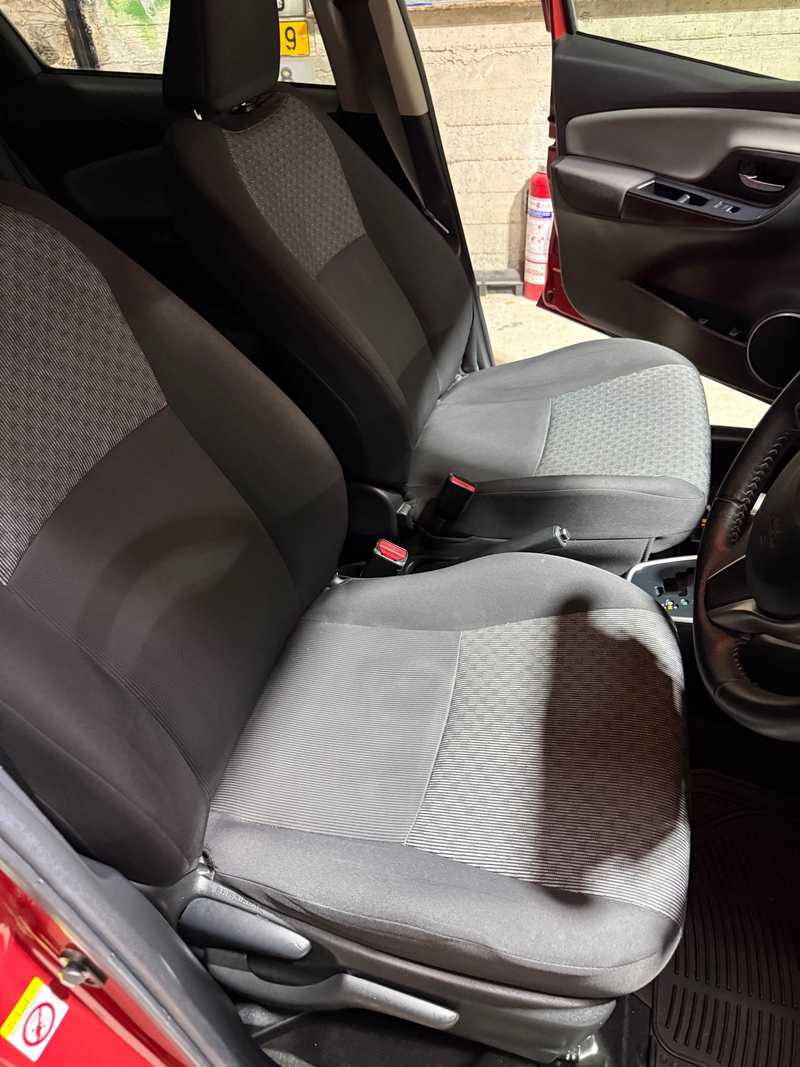 2015 Toyota Yaris 1,3L 2015 Cyprus
