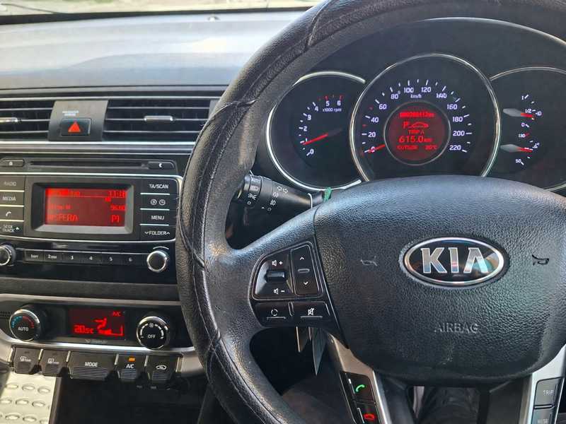 2015 KIA Rio 1,4L 2015 Cyprus