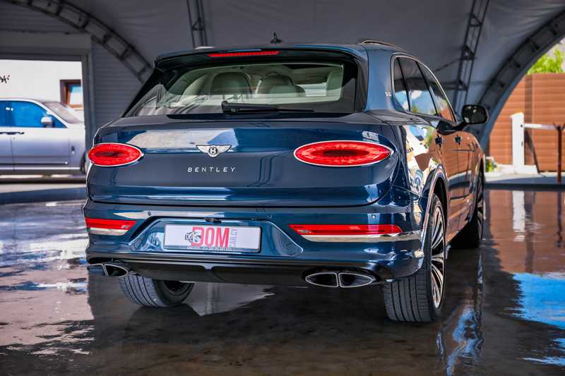 2021 Bentley Bentayga 4,0L 2021 Cyprus