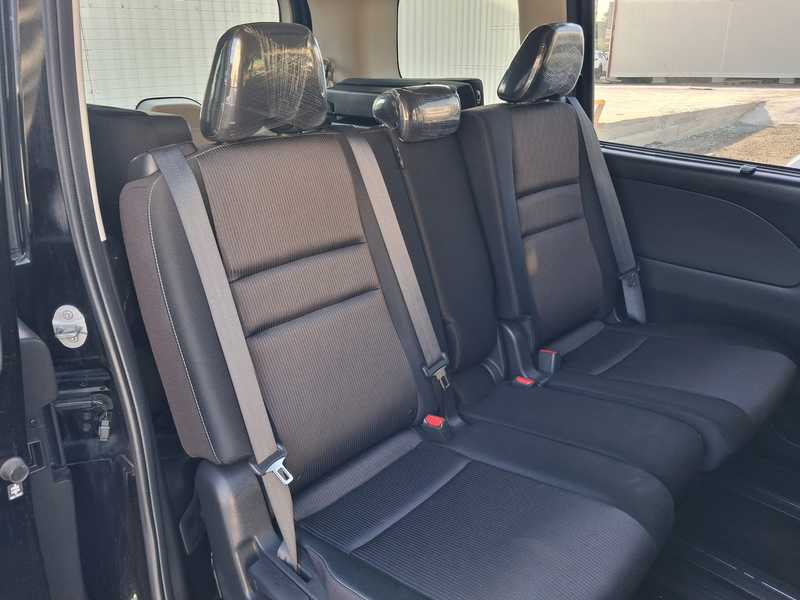 2020 Nissan Serena 2,0L 2020 Cyprus
