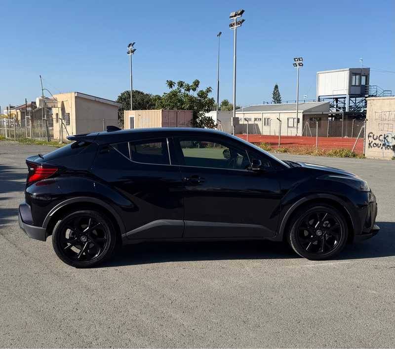 2021 Toyota C-HR 1,8L 2021 Cyprus