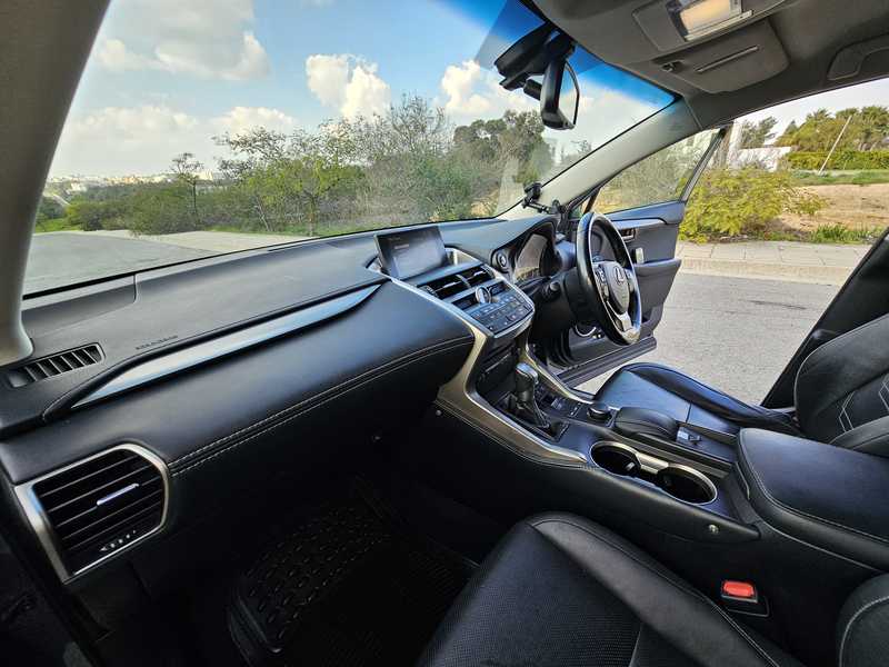 2016 Lexus NX 2,5L 2016 Cyprus