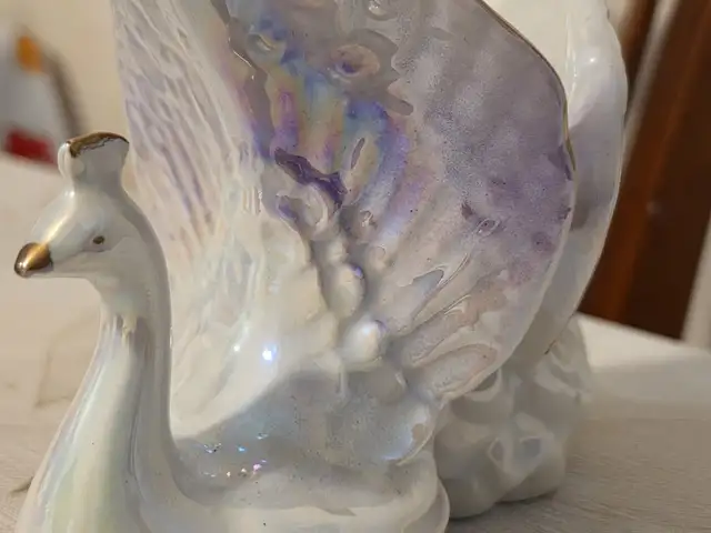 Vintage ceramic swans, Επαρχία Αμμοχώστου — Παραλίμνι