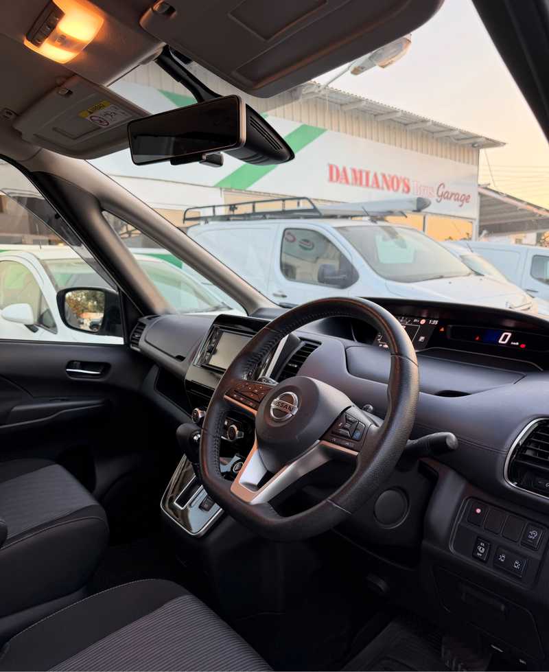 2021 Nissan Serena 2,0L 2021 Cyprus