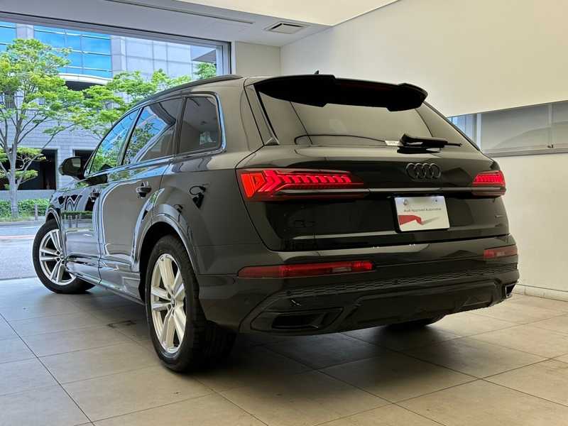 2024 Audi Q7 3,0L 2024 Cyprus