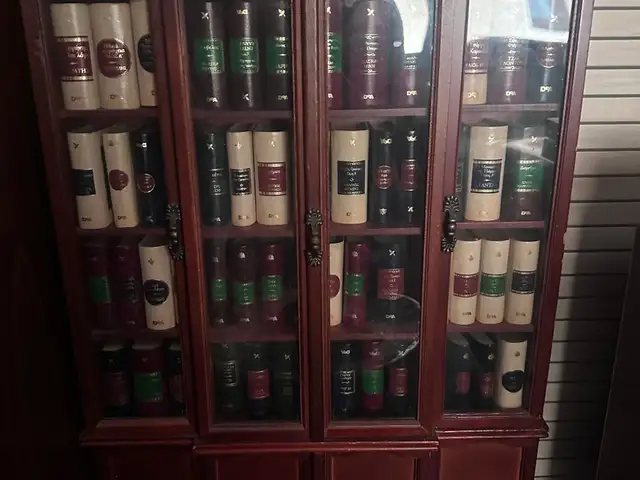 Deagostini bookcase with miniature books, Limassol — Limassol - Agia Fyla