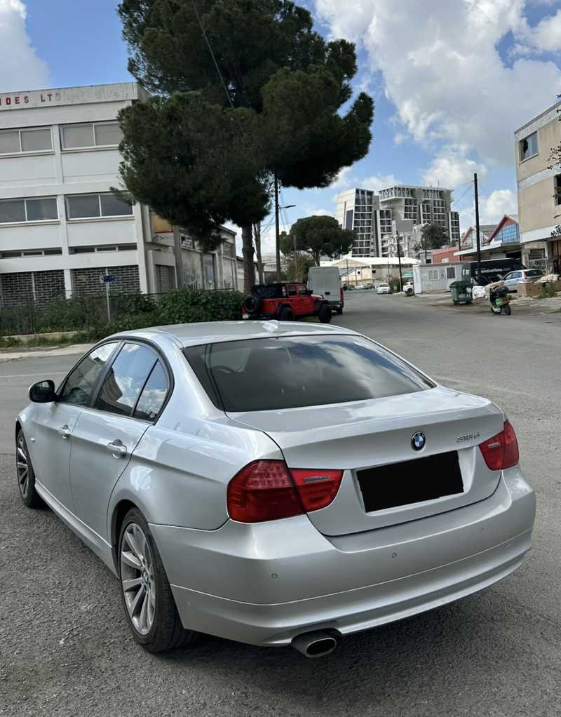 2009 BMW 3-Series 2,0L 2009 Cyprus