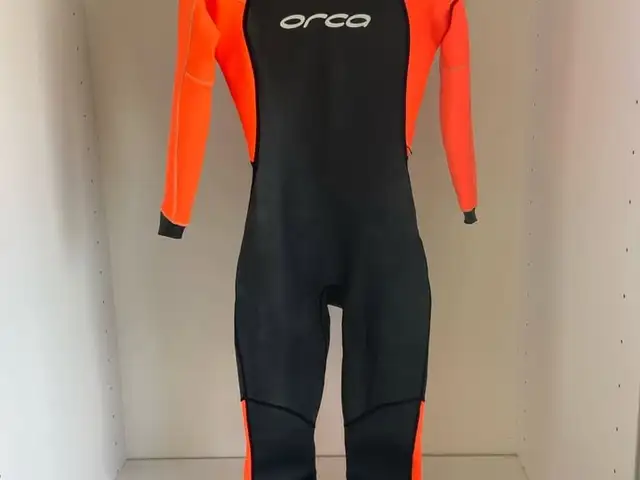 Orca wetsuit vitalis hi-vis size s, Paphos — Tremithousa