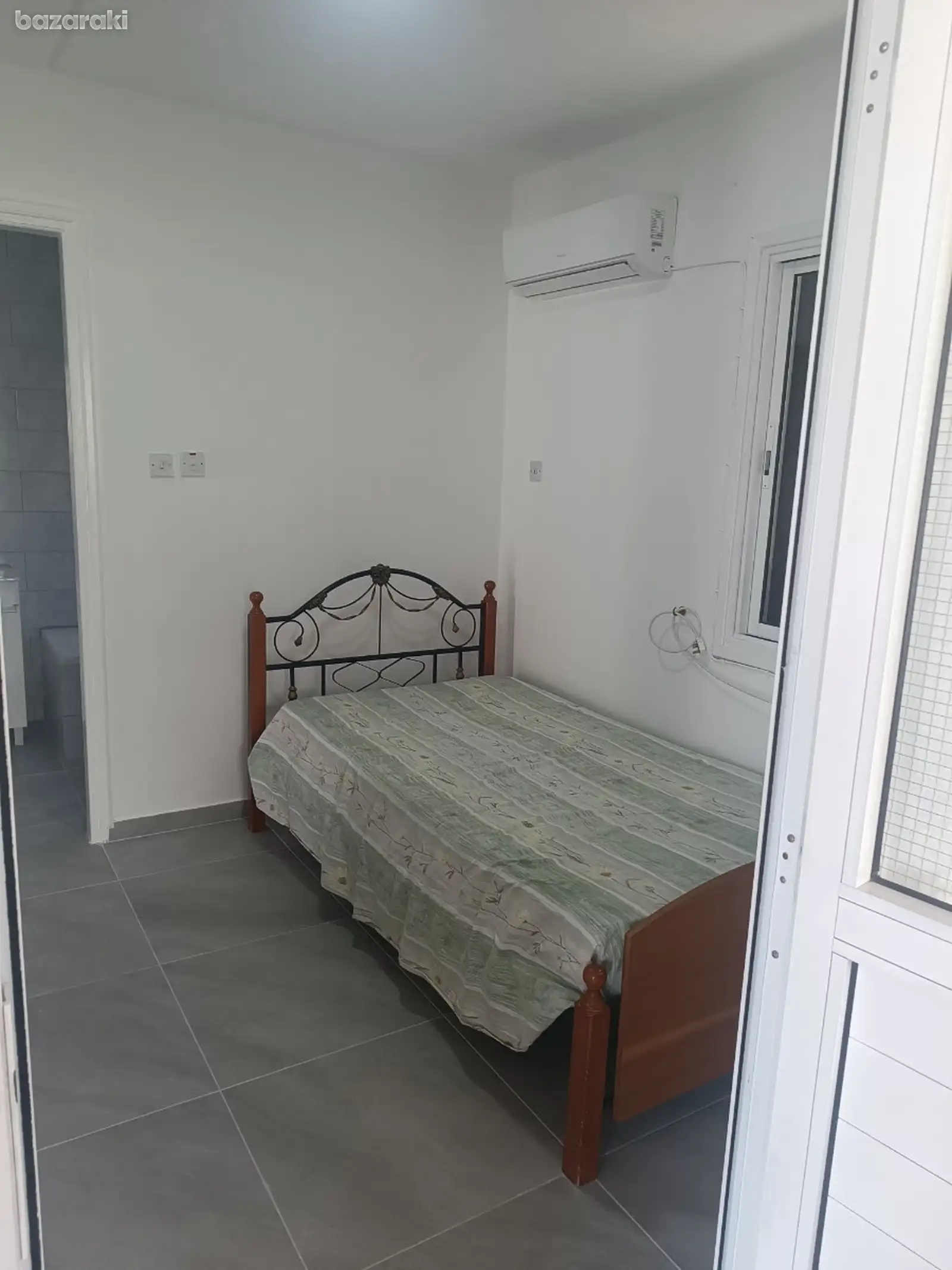 House, 2 bedrooms — 12