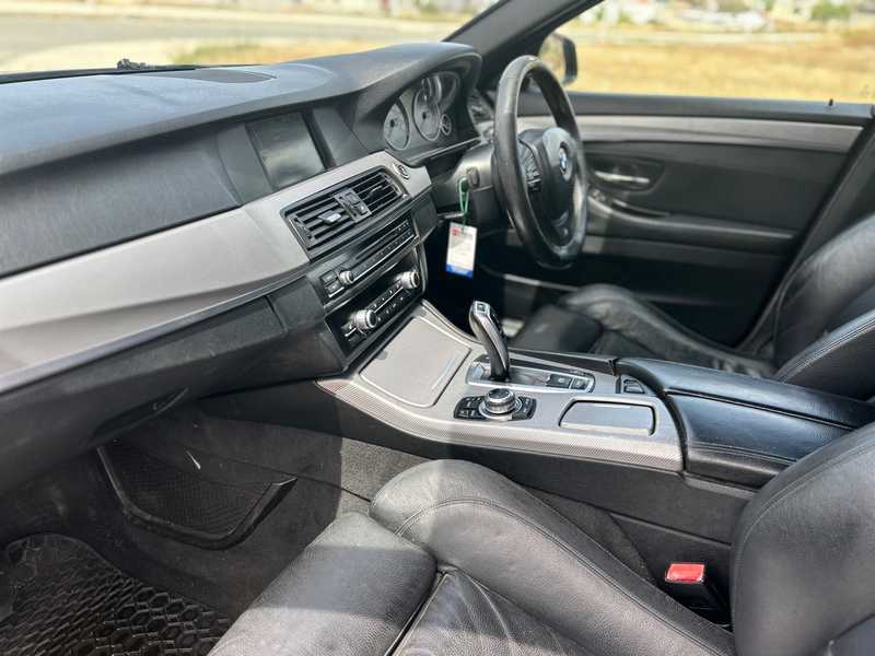 2011 BMW 5-Series 2,0L 2011 Cyprus