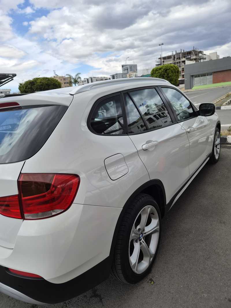 2011 BMW X1 2,0L 2011 Cyprus