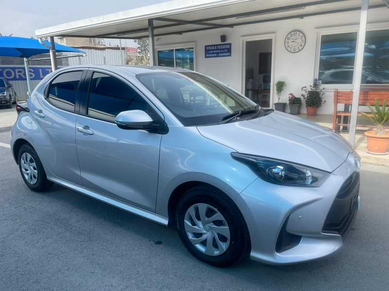 2022 Toyota Yaris 1,5L 2022 Cyprus