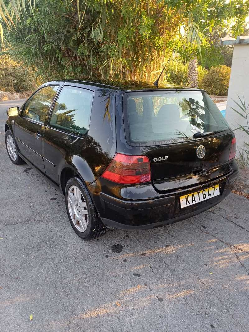 Volkswagen Golf 1,6L 2003