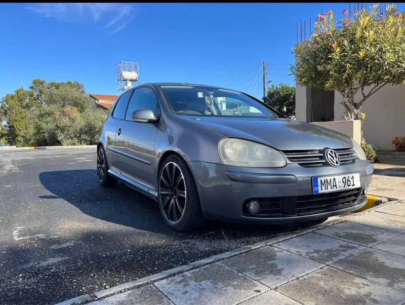 2004 Volkswagen Golf 2,0L 2004 Cyprus