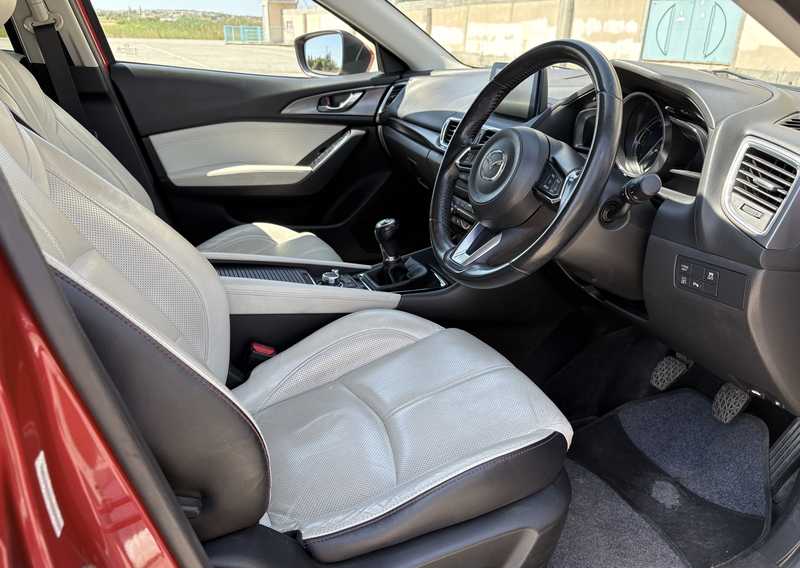 2017 Mazda 3 2,0L 2017 Cyprus