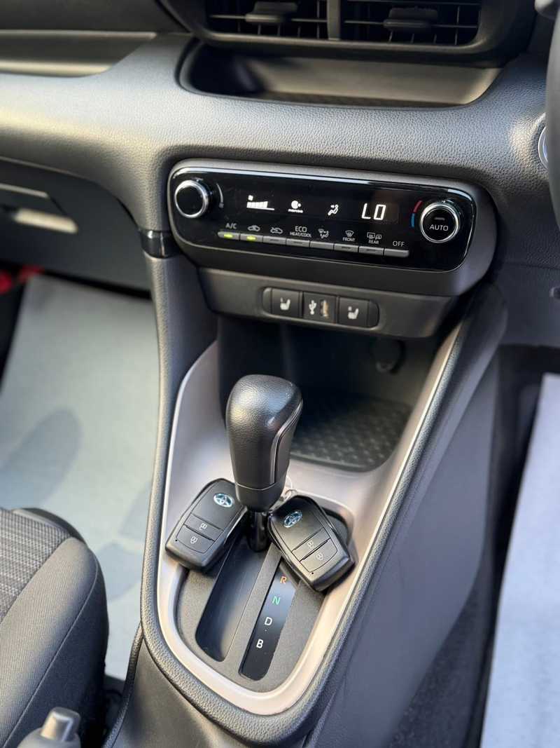 2021 Toyota Yaris 1,5L 2021 Cyprus