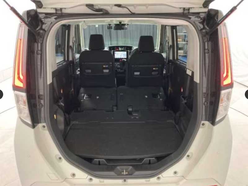 2022 Toyota Roomy 1,0L 2022 Cyprus