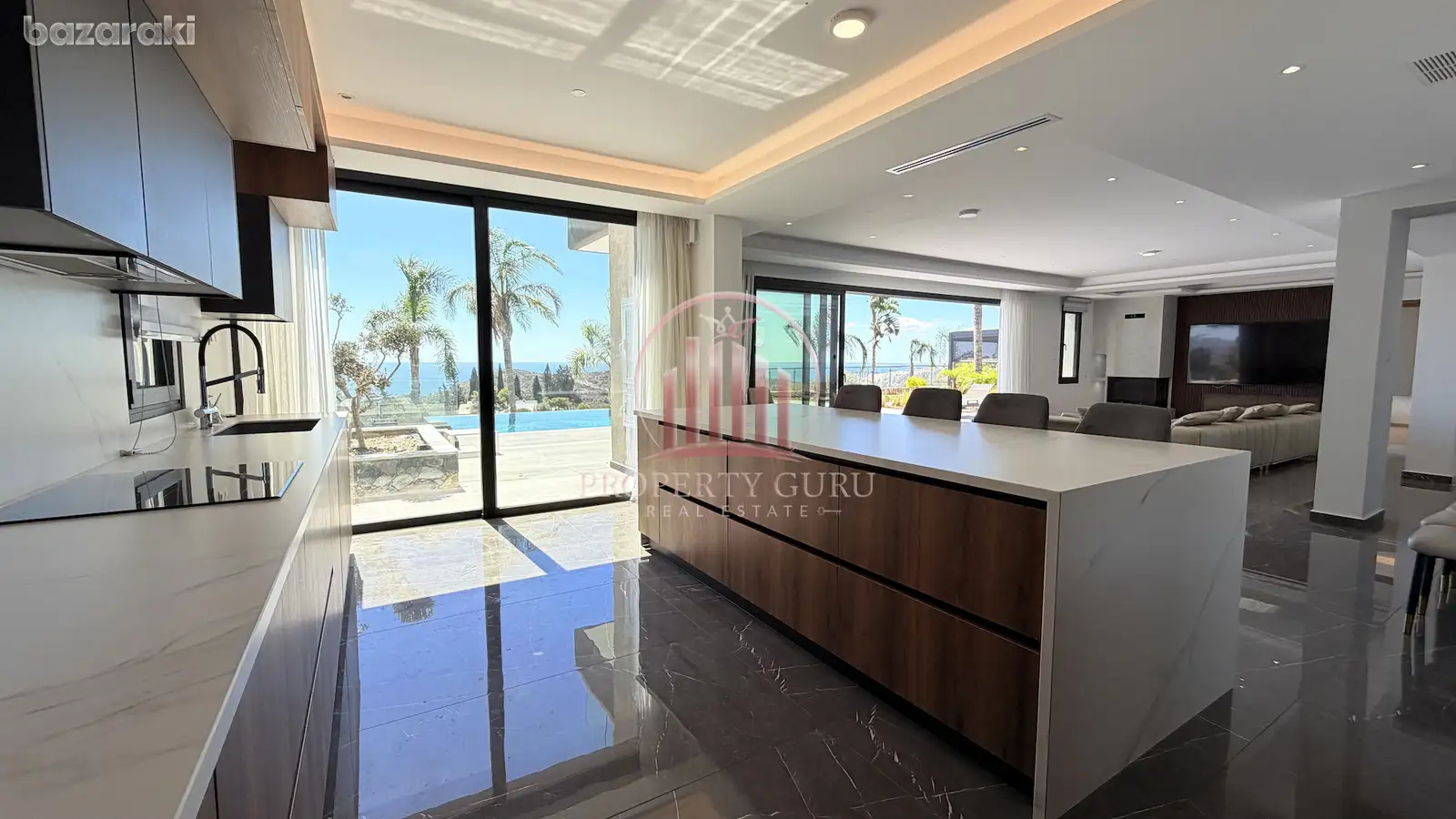 Villa, 6 bedrooms — 8