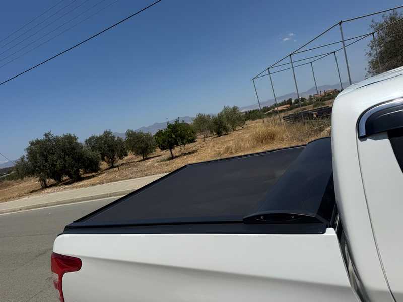 2017 Mitsubishi L200 2,4L 2017 Cyprus