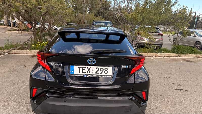 Toyota C-HR 1,8L 2022