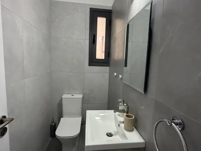 2-bedroom apartment to rent, Επαρχία Λεμεσού — Λεμεσός - Ομόνοια - 8