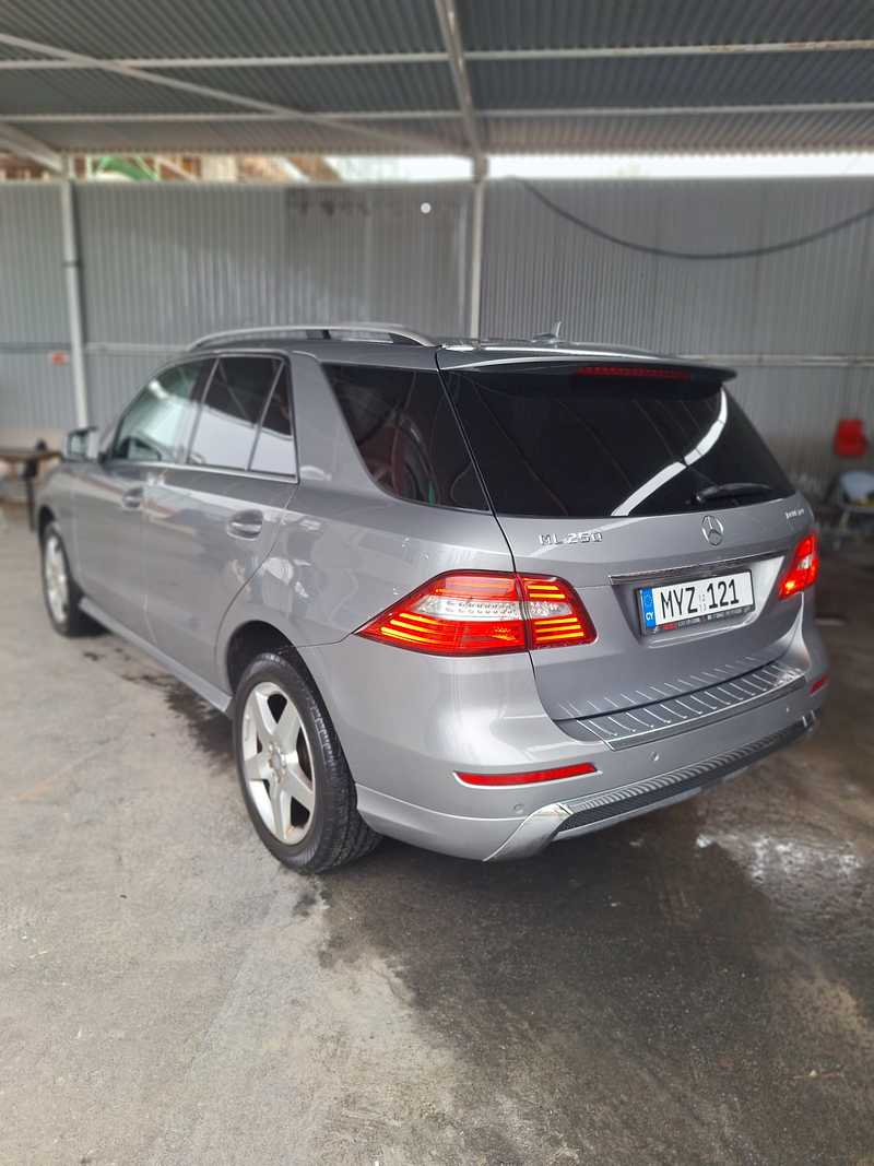 2013 Mercedes-Benz M-Class 2,2L 2013 Cyprus