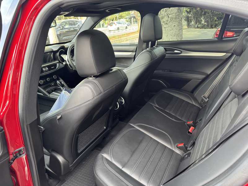 2018 Alfa Romeo Stelvio 2,2L 2018 Cyprus