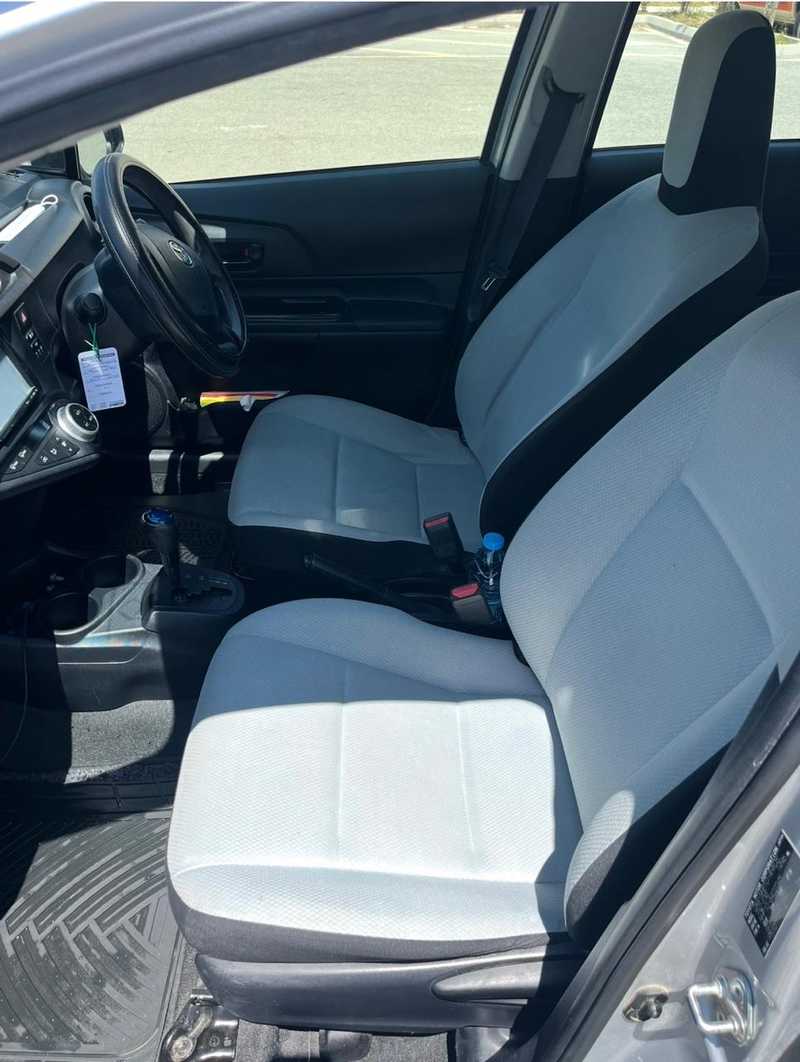 2015 Toyota Aqua 1,5L 2015 Cyprus