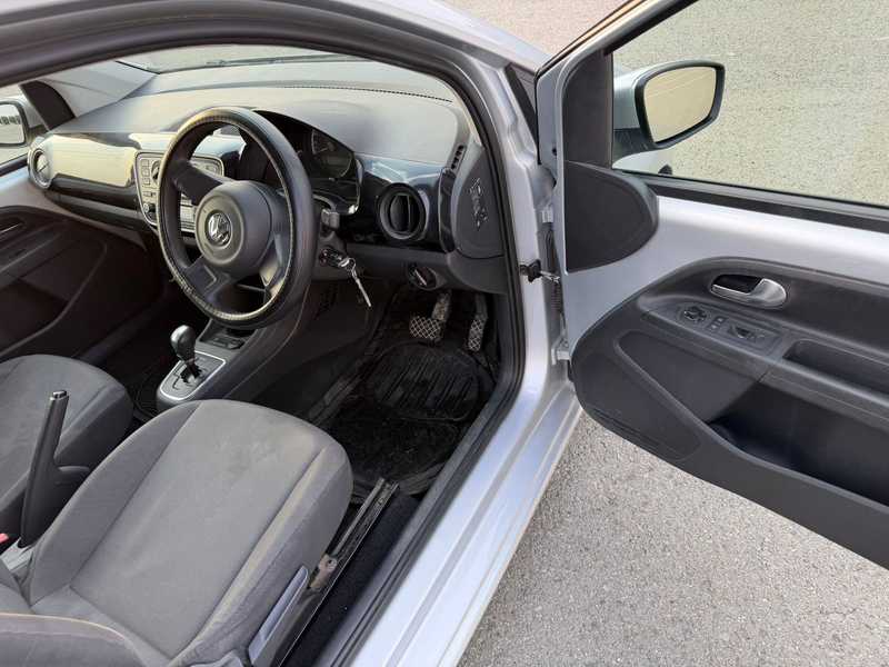2014 Volkswagen UP 1,0L 2014 Cyprus