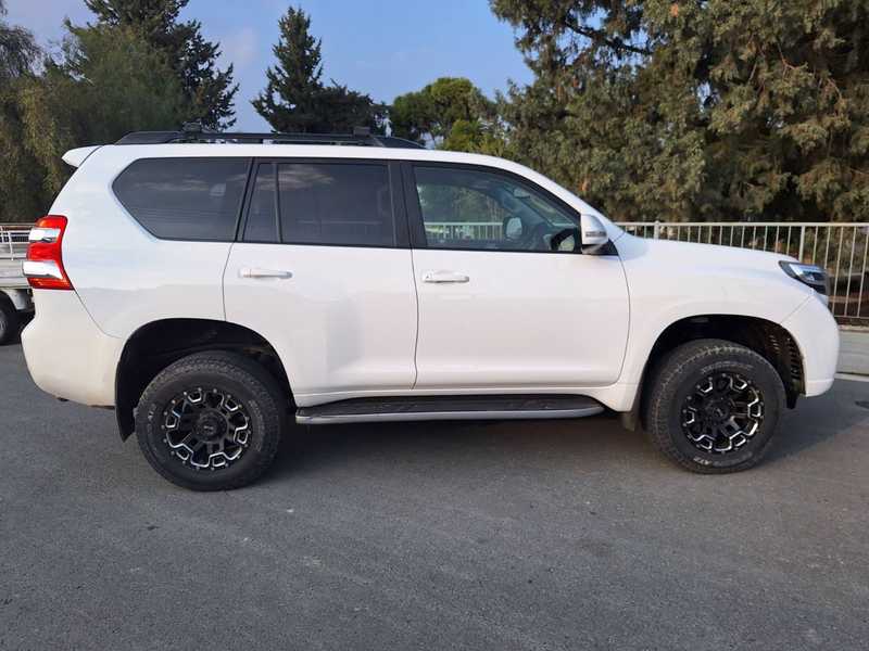 2016 Toyota Land Cruiser Prado 2,8L 2016 Cyprus