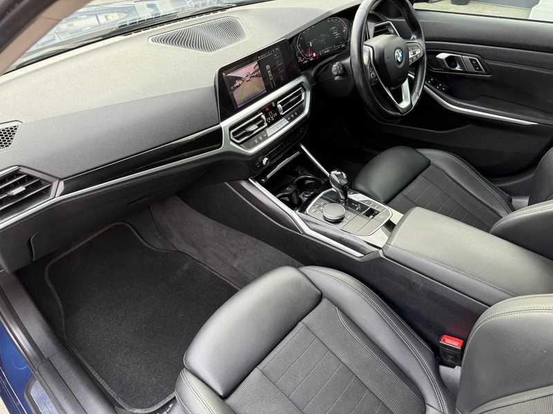 2022 BMW 3-Series 2,0L 2022 Cyprus