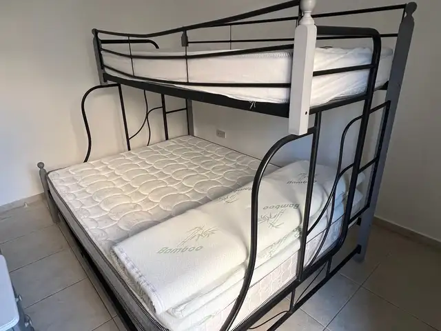 Mattresses and bed, Επαρχία Πάφου — Πάφος - Κάτω Πάφος