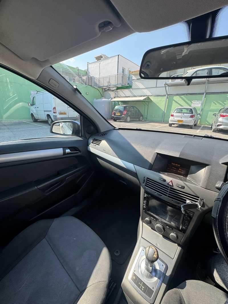 2007 Opel, Vauxhall Astra 1,4L 2007 Cyprus