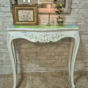 Vintage carved console table with artistic shabby chic finish. Σκαλιστή κονσόλα, Επαρχία Λάρνακας — Λάρνακα - Άγιοι Ανάργυροι II