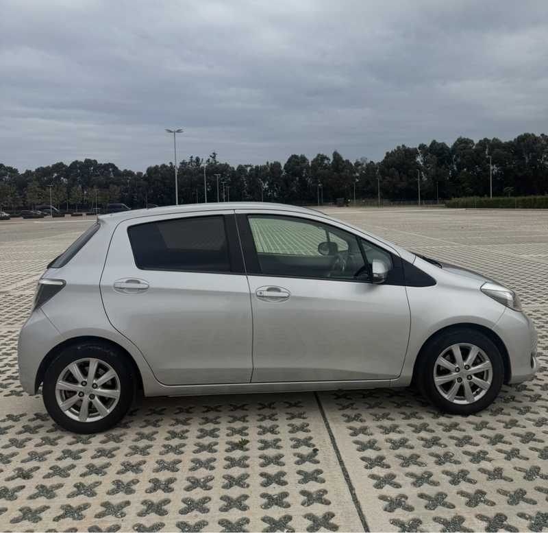 2014 Toyota Yaris 1,5L 2014 Cyprus