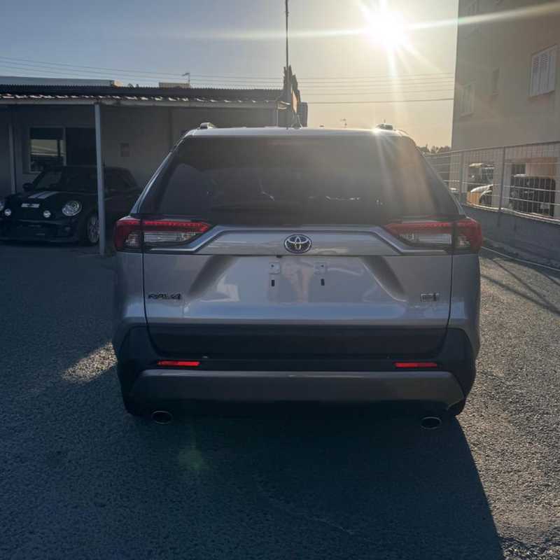 2021 Toyota RAV4 2,5L 2021 Cyprus