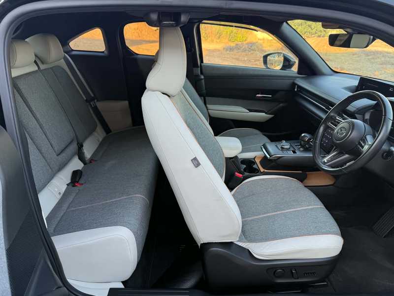 2023 Mazda ΜΧ-30 2,0L 2023 Cyprus