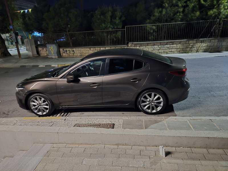 2017 Mazda 3 2,0L 2017 Cyprus