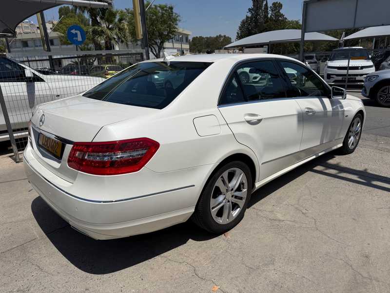 2012 Mercedes-Benz E-Class 2,0L 2012 Cyprus
